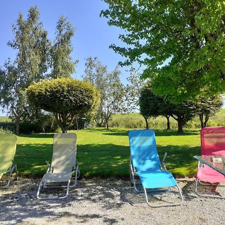 Chez Christine Bed and Breakfast Noyal-Pontivy Buitenkant foto