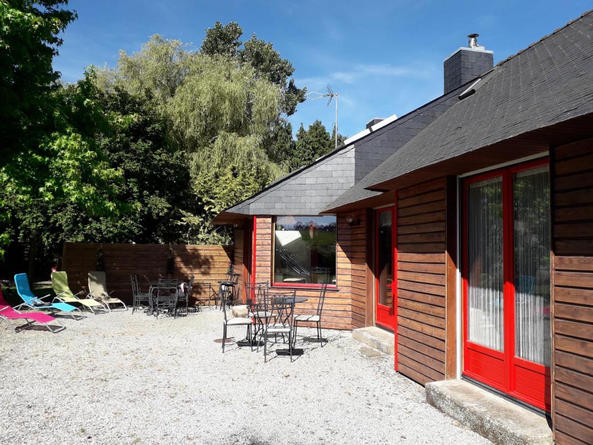 Chez Christine Bed and Breakfast Noyal-Pontivy Buitenkant foto