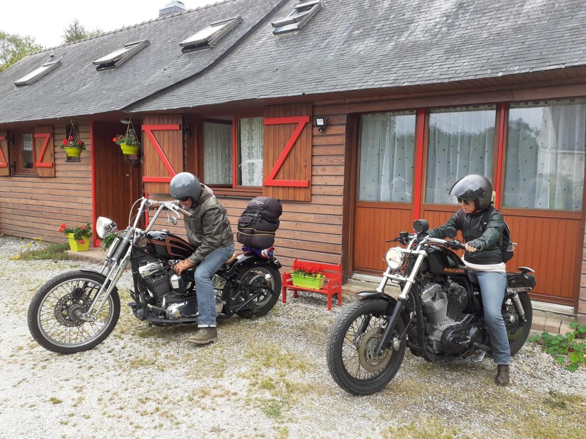 Chez Christine Bed and Breakfast Noyal-Pontivy Buitenkant foto